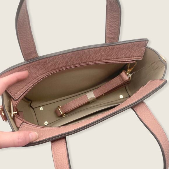 Mauve Purple Pink Vegan Goldtone Hardware Medium Zip Crossbody Bag NWOT - Picture 6 of 10